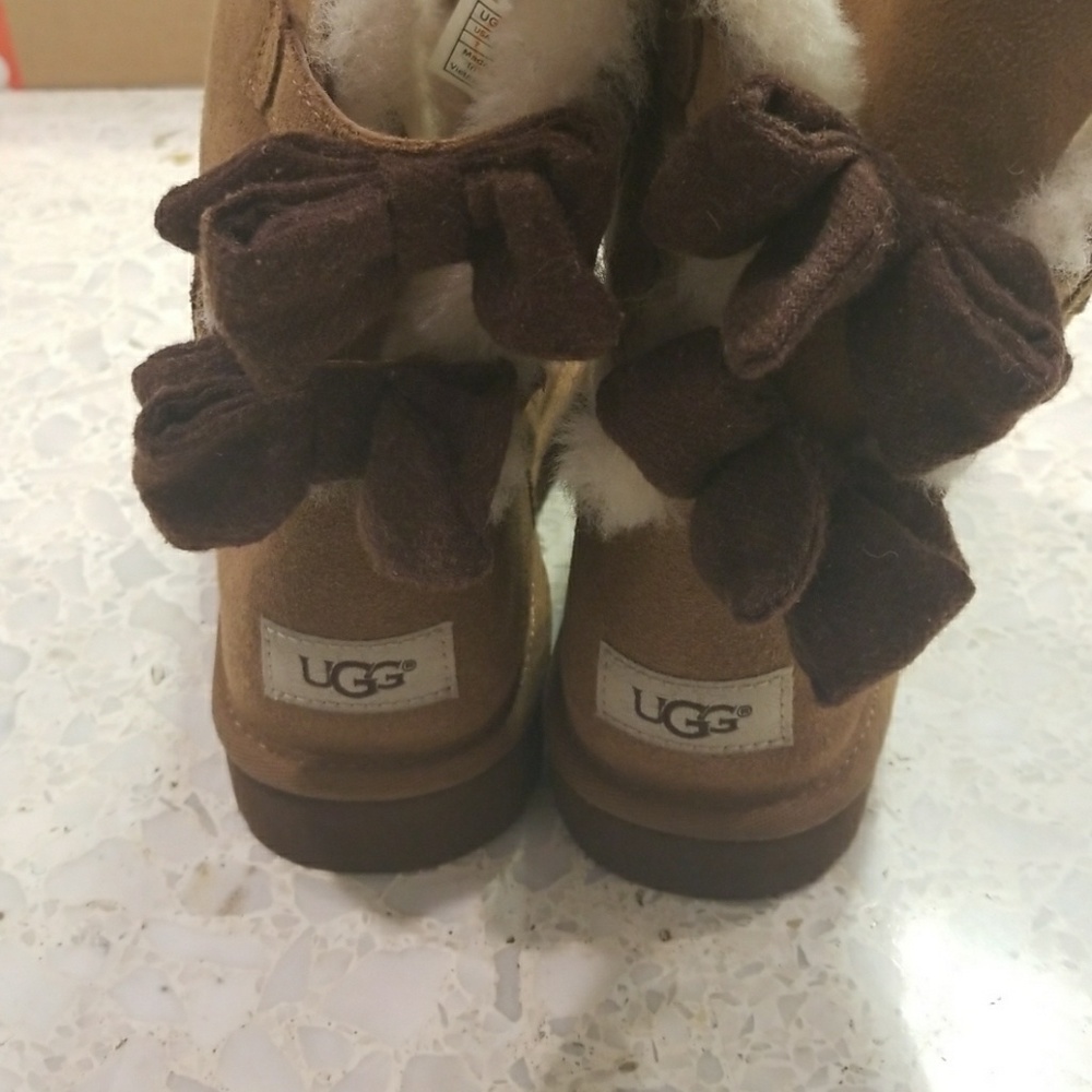 SHORT BRIGETTE BOW